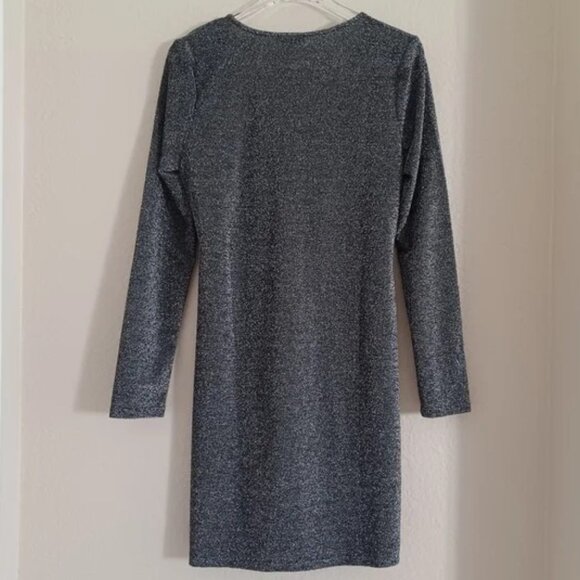 Bloomingdale's Metallic Mini Dress Silver/Black L NWT New Years 🎉🥂 - Picture 4 of 13